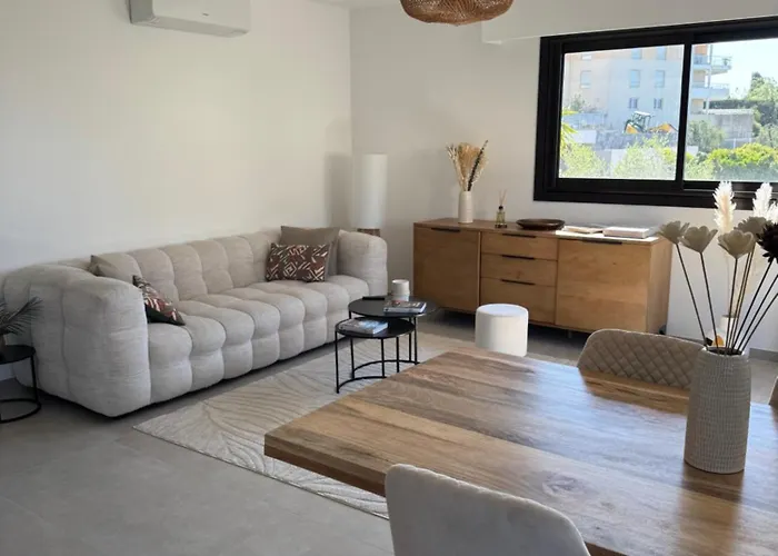 شقة Kazanou كان